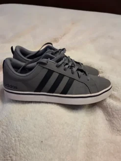 Adidas VS Pace 2.0 Sneaker