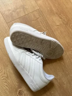 Adidas Weight Cloud Gr.39 1/3