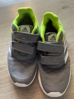 Adidasschuhe Gr.34