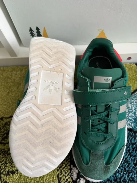 Adidas-Sneaker
