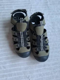Adventuridge sandals man size 43