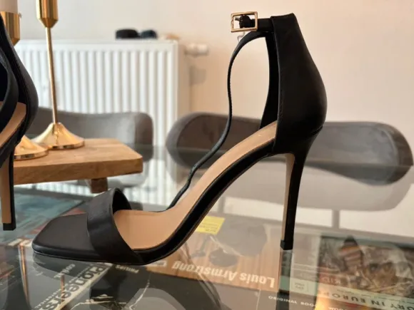 Aldo-Sandalen mit Absatz