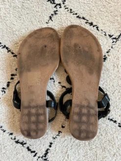 Anesia Paris Sandalen schicke Zehentrenner Blume schwarz beige Gr.39