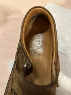 Ara Sandale geschlossen beige Gr 41 wie neu