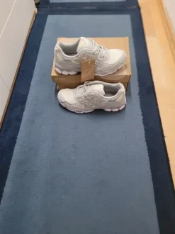 Asicd Gel Nyc