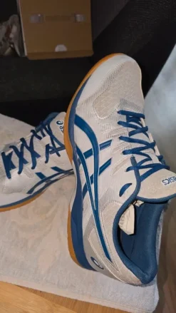 ASICS