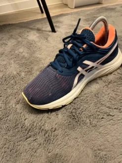 Asics amplifies foam