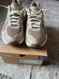 Asics GT-2160 Pepper/Putty Size 44.5