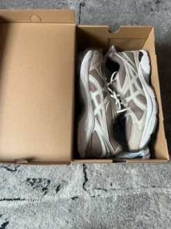 Asics GT-2160 Pepper/Putty Size 44.5