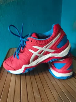 Asics Laufschuhe Gr.39,5