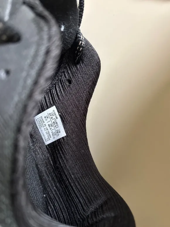 Asics Novablast 3