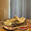 ASICS Sneaker Y2K Runner – neu mit Etikett – Gr. 43,5