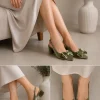 Asos Design Wide Fit Samt Salbeigrün Schleife Fersenriemen weit 36 38 38.5 Kitty Heels Stilettos