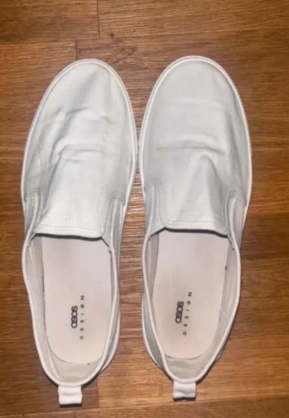 Asos slipper 44 Weiss basic