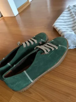 Außergewöhnlicher grüner Lederschuh Gr.42