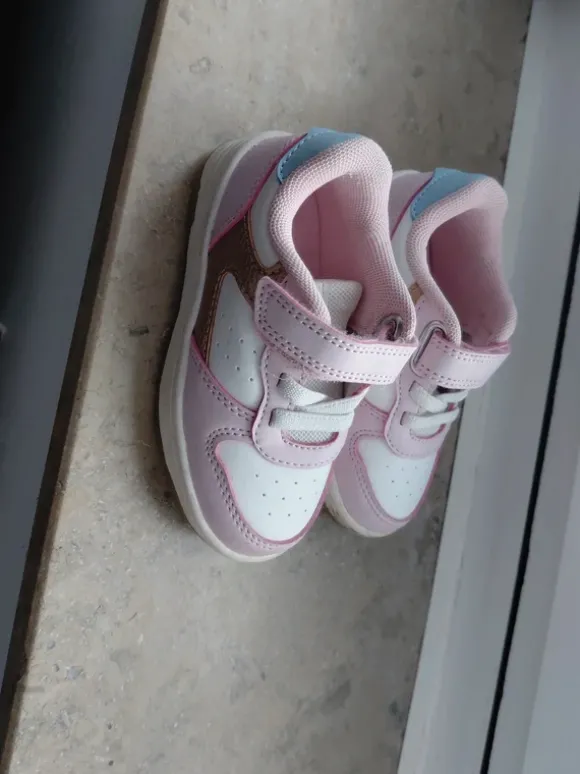 Babyschuhe gr 23