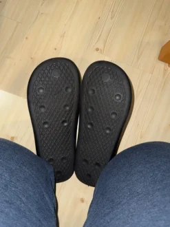 Badelatschen Adidas schwarz Größe 41 absolut neuwertig