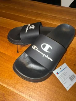 Badelatschen Champion neu Größe 41, schwarz