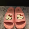 Badelatschen Hello Kitty Gr. 40