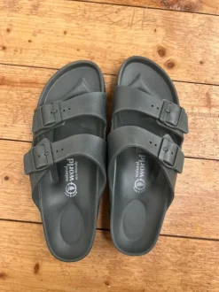 Badeschuhe