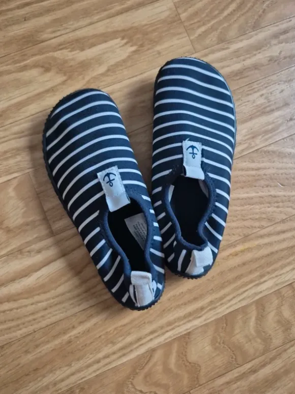 Badeschuhe
