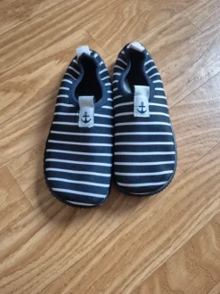 Badeschuhe