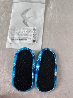 Badeschuhe baden