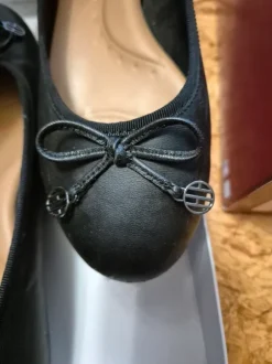 Ballerina schwarz Hush Puppied