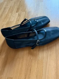 Ballerinas