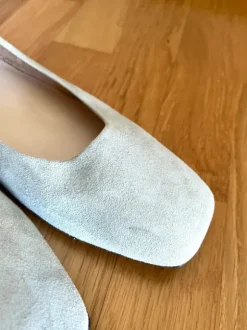 Ballerinas in mint
