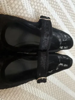 Ballerinas mit riemchen spitze süß elegant flach