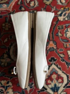 Ballerinas mit Schleife