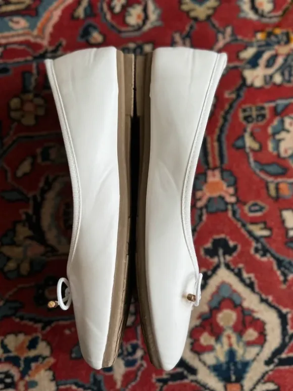 Ballerinas mit Schleife