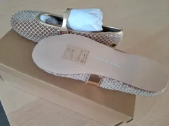 Ballerines dorées neuves 37 Steve Madden