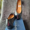Ballerines noires pointure 36,neuf.Caprice.