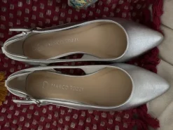 Ballerines pointues argentées