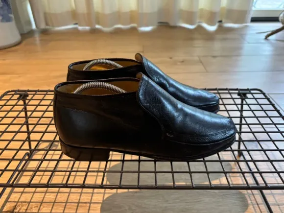 Bally. 42