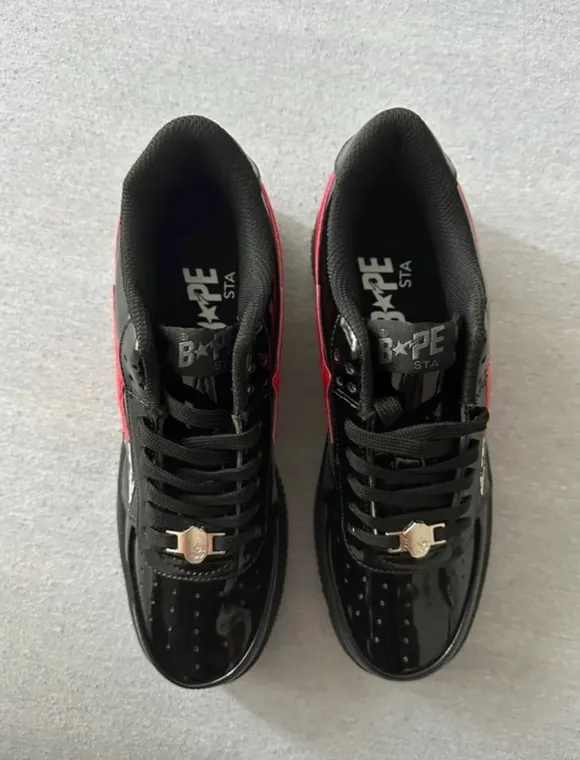 BAPE (A Bathing Ape)
