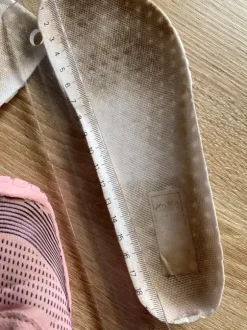 Barfußschuhe