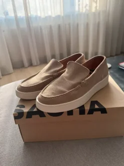 Beige loafers maat 39
