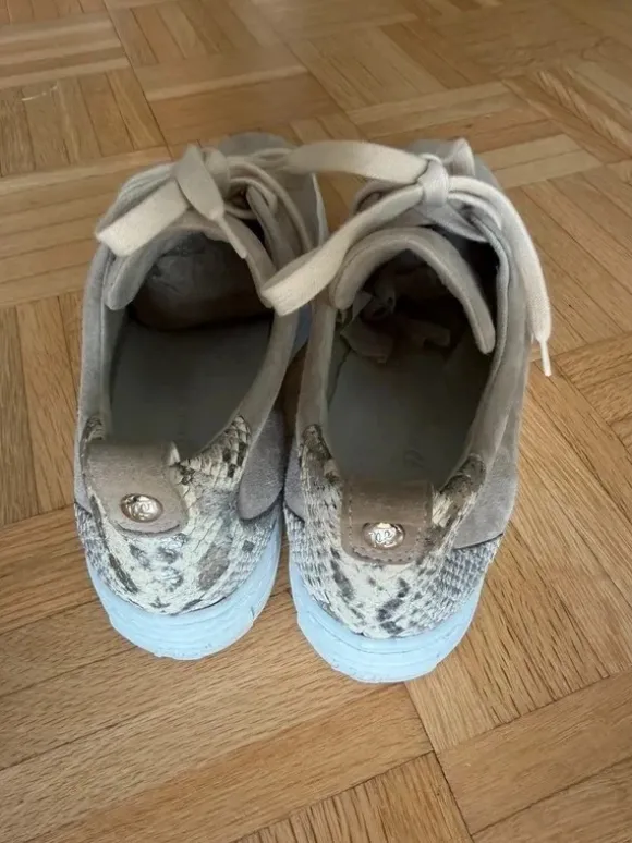 beige luxury Sneaker Paul green super soft