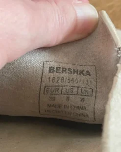 Bershka Clogs Mules Schlappen Slipper beige Suede Gr. 39
