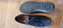 Blaue Halbschuhe