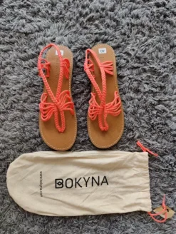 Bokyna Sandalen