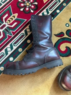 Boots & Braces Stiefel