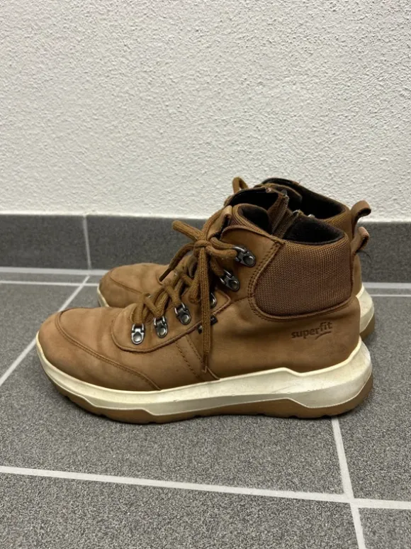 Boots superfit