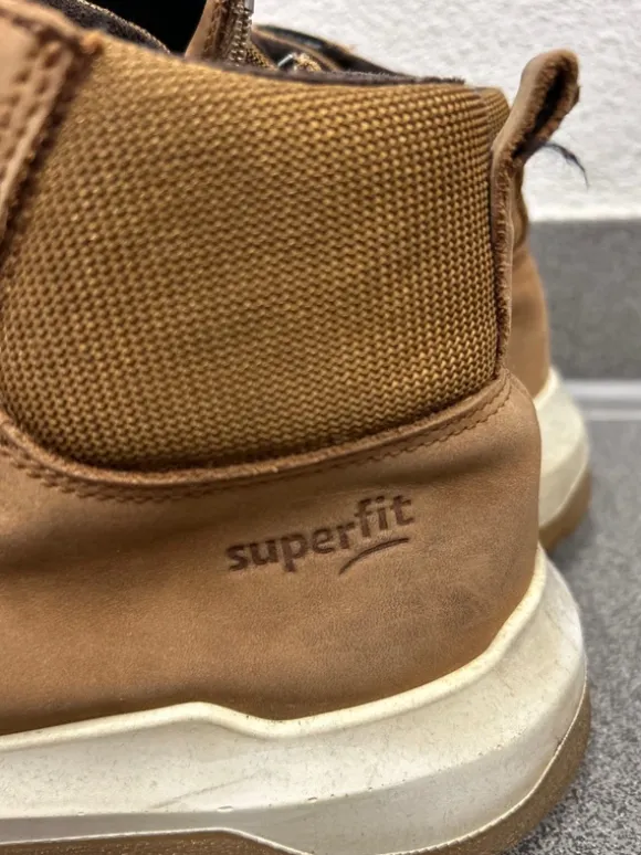 Boots superfit