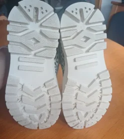Boots/Sneaker