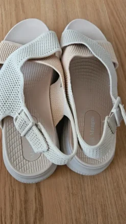 Brandneue Sandalen im Vivaia-Style