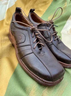 Braune Anzugs Schuhe